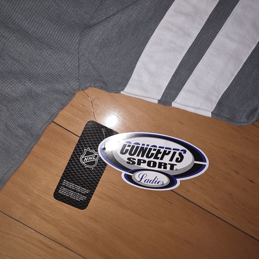 Tampa Bay Lightning  Gray Pajama Set NWT - Picture 6 of 6